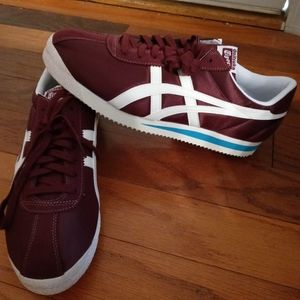 ASICS